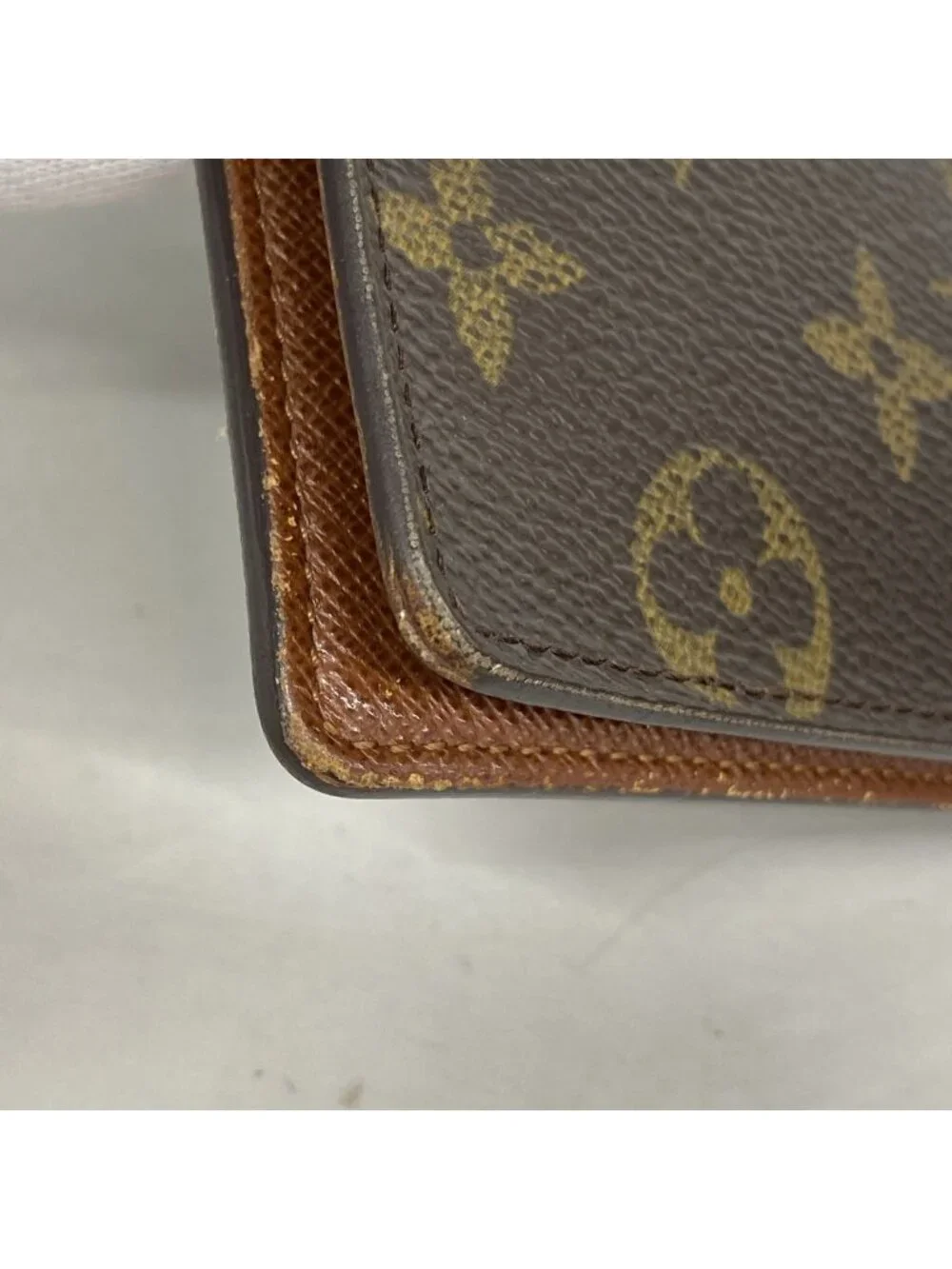 Louis Vuitton Billfold Monogram Porte Valeurs Cartes Credit Brown Wallet